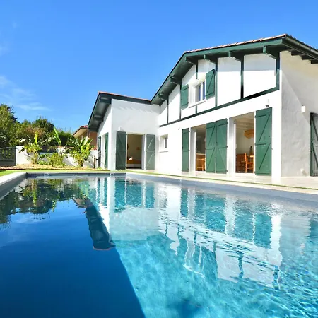 Ecrin Nature A - Piscine & Petanque Ferienhaus